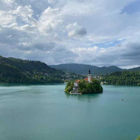 Rooms Ravnik เบลด ภายนอก รูปภาพ