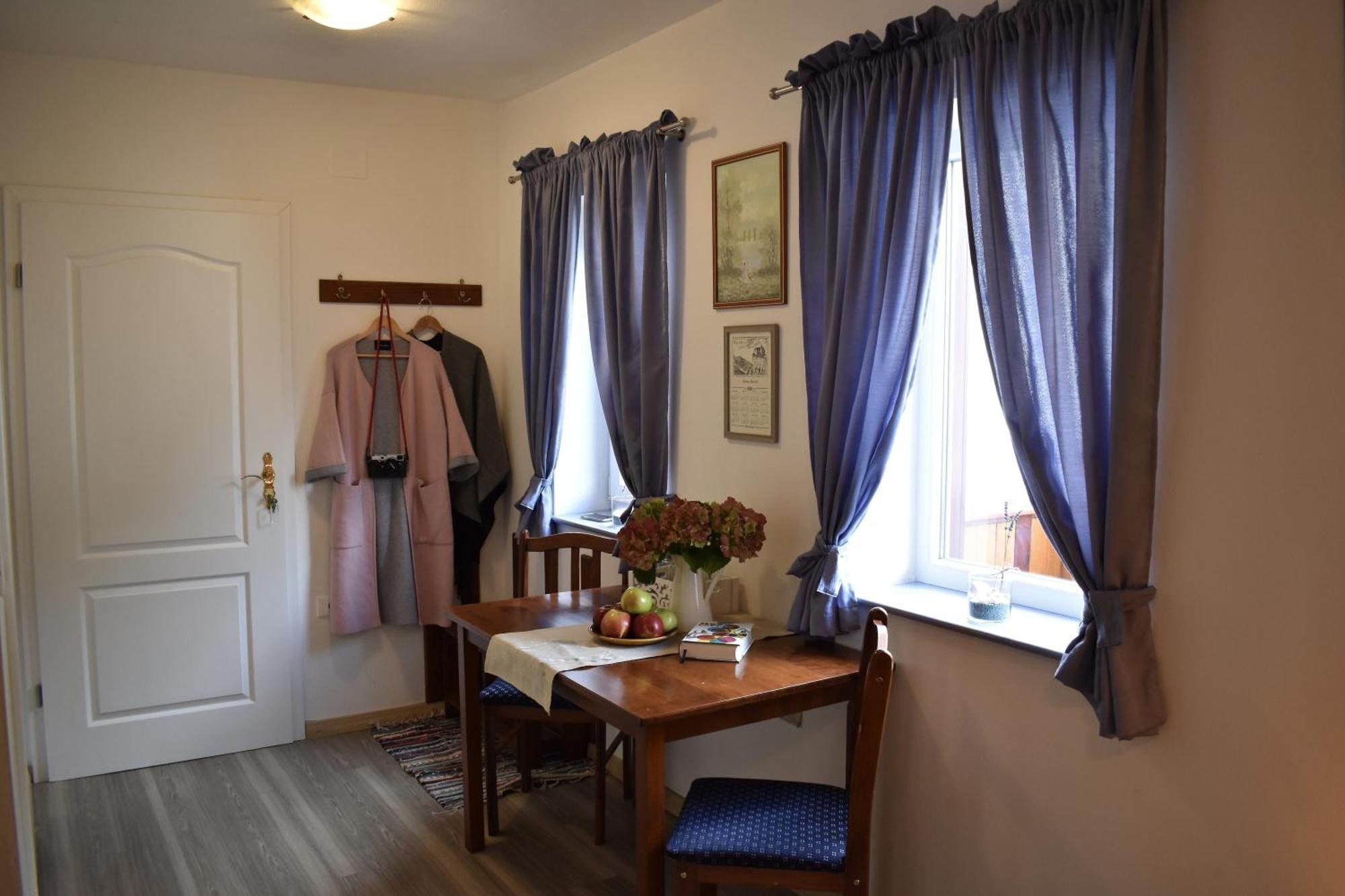 Rooms Ravnik เบลด ภายนอก รูปภาพ
